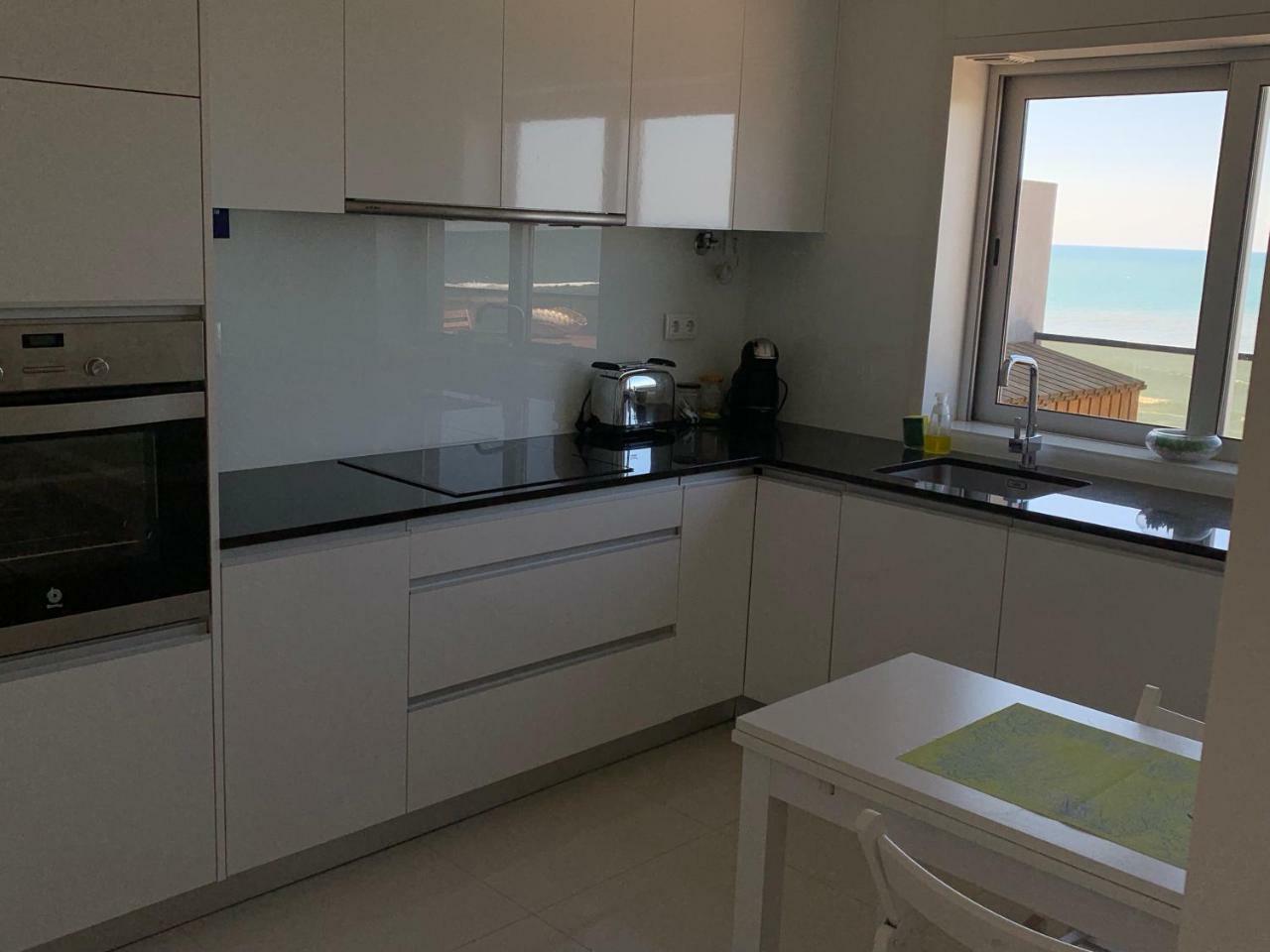 Front Beach Apartment Póvoa de Varzim Exteriér fotografie
